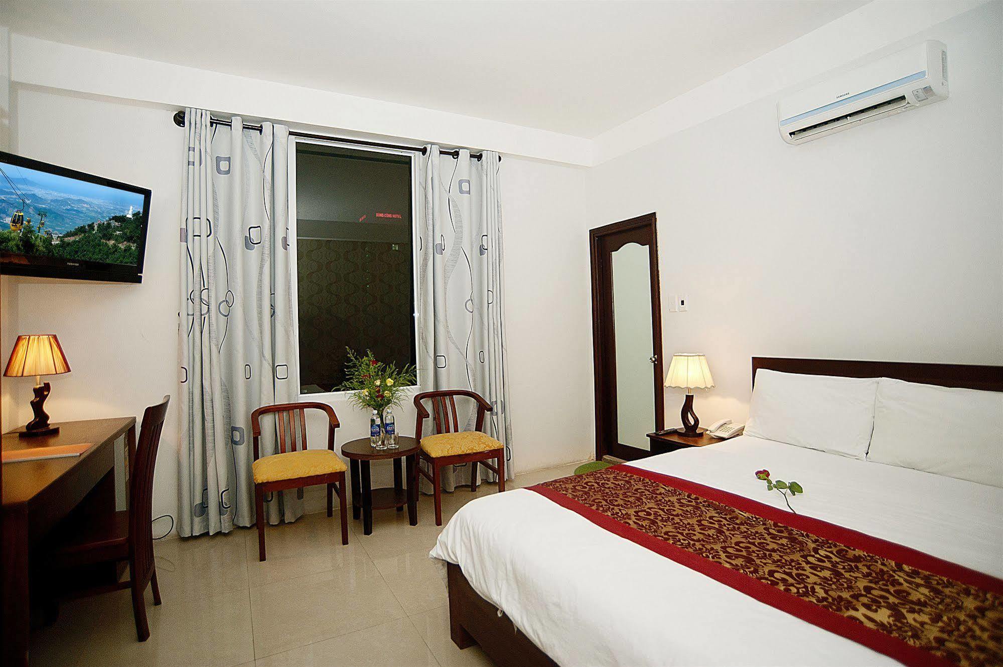 Bin Star Hotel Da Nang Exterior foto